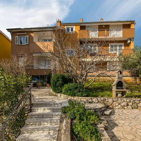아파트 In With House Sea View