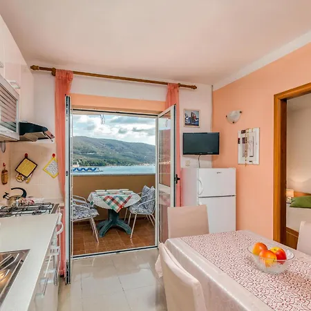 In With House Sea View Apartment *